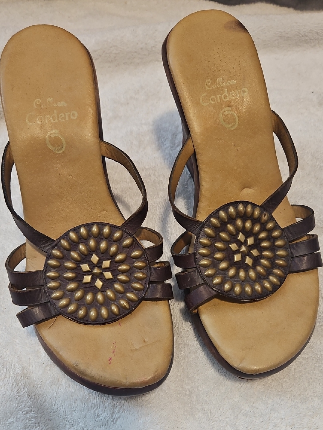 Calleen Cordero Studded Brown Slide Sandals With Decorative Medallion Sz 40 9